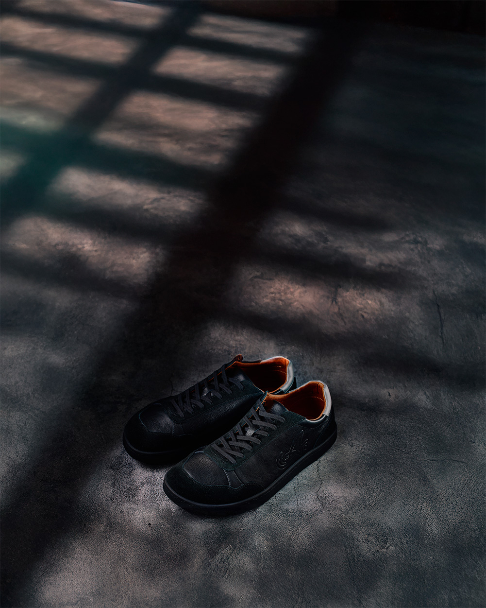 A dot walkのベアフットシューズ